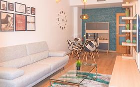 Apartment Central House